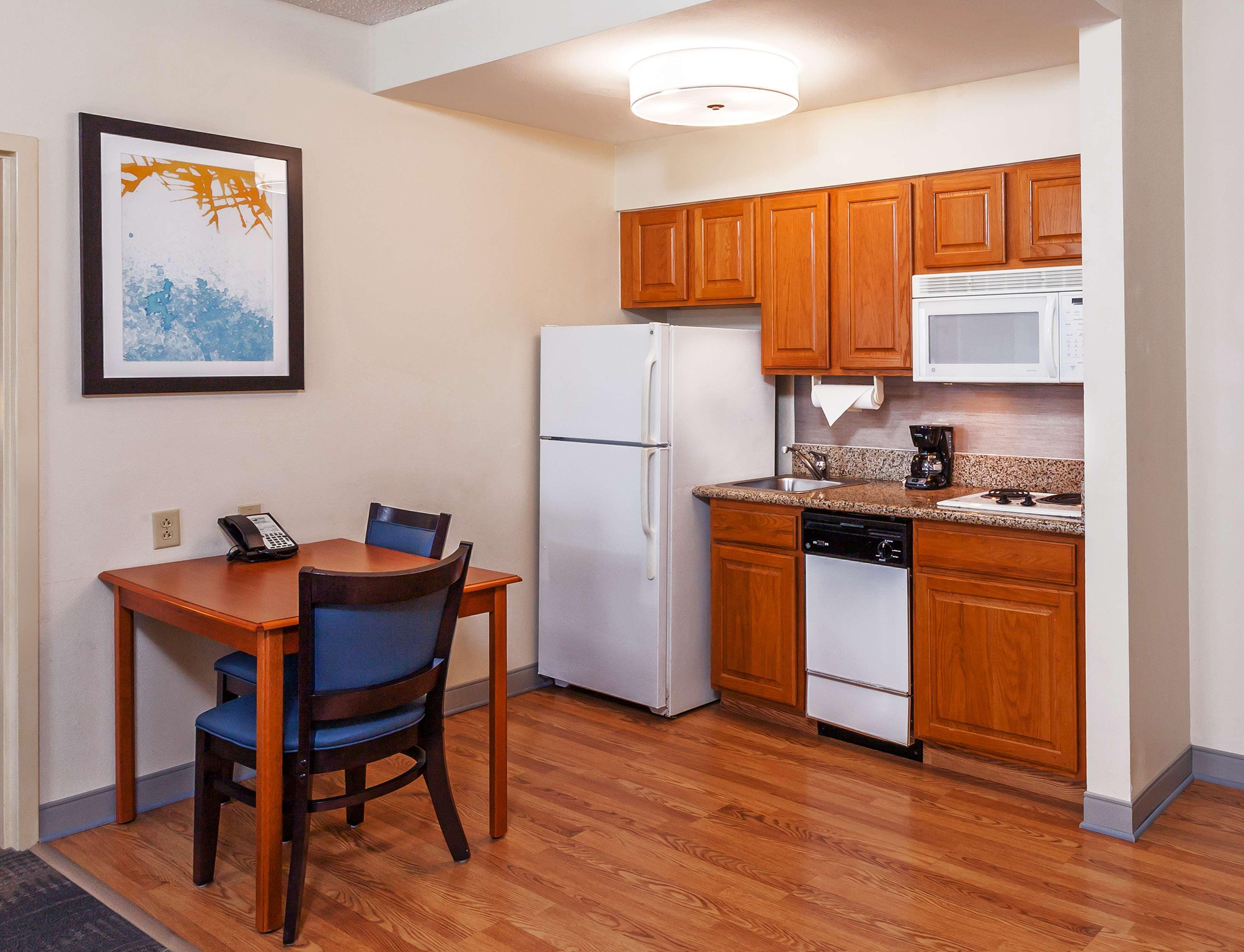 Homewood Suites By Hilton Brownsville Eksteriør bilde